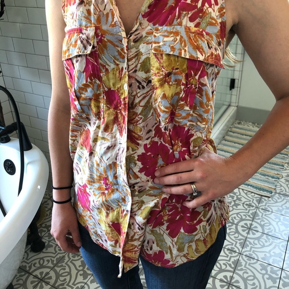 Anthropologie Sleeveless collared shirt - Picture 2 of 3